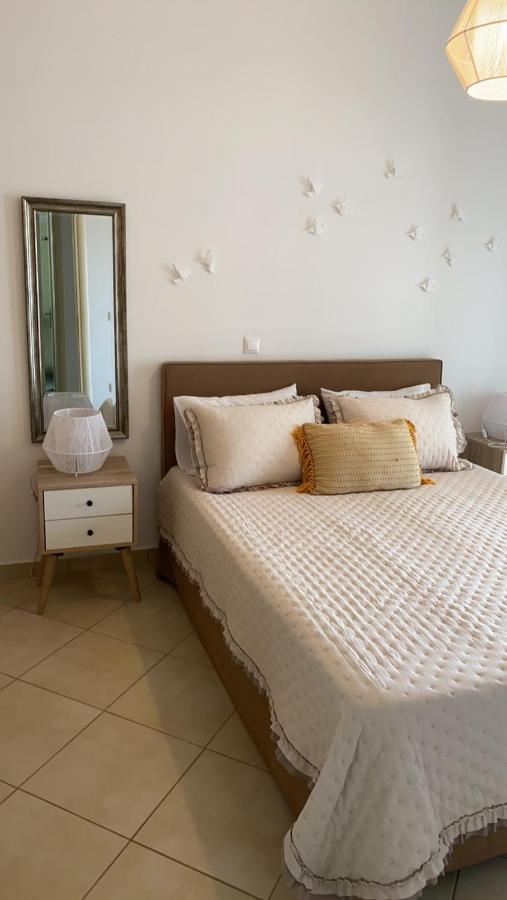 Theasis Apartment Pera Gyalos Eksteriør bilde